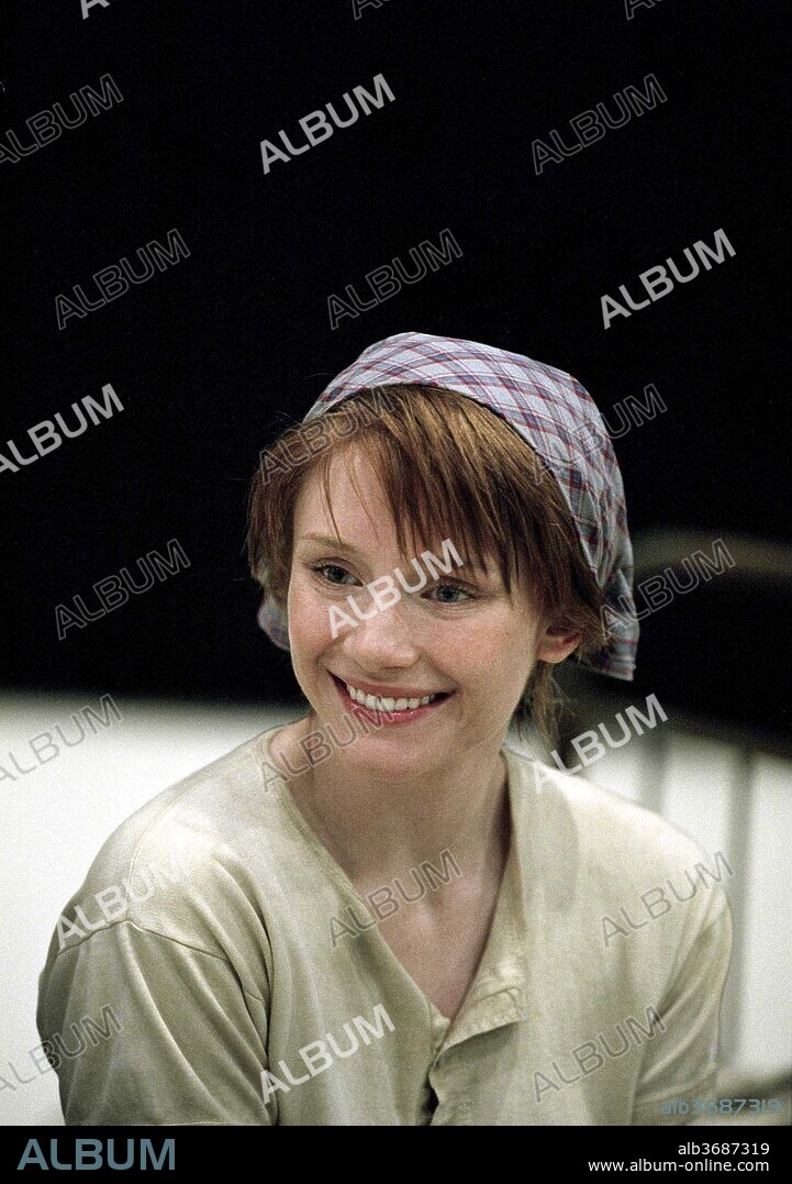 BRYCE DALLAS HOWARD in MANDERLAY, 2005, directed by LARS VON TRIER. Copyright ZENTROPA ENTERTAINMENTS.