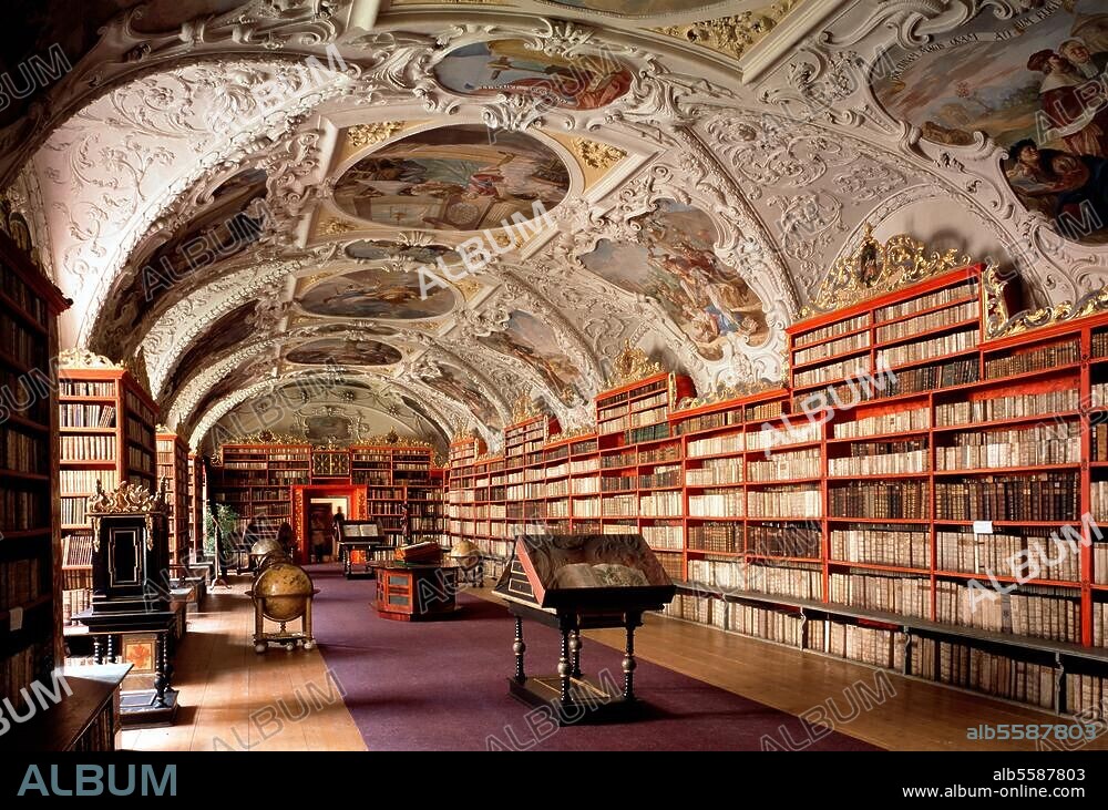 Prag / Kloster Strahov, theologische Bibliothek © L. Hammel / A. van der Voort Format / Filmsize: 6 × 9 cm.