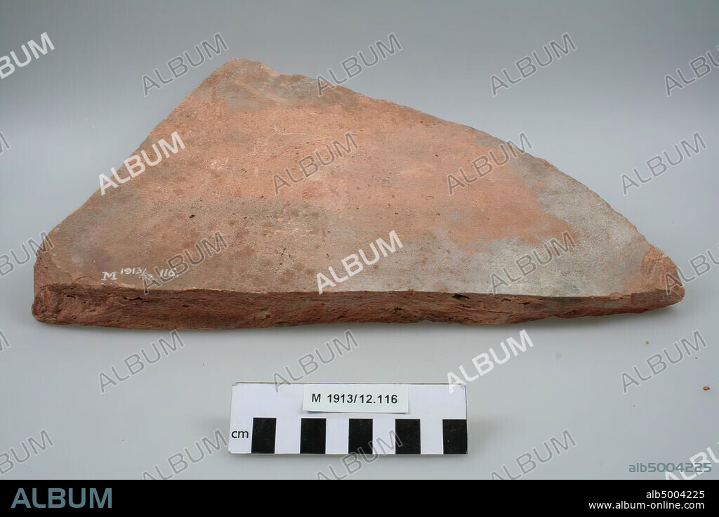 Old Europe, roof tile, tegula, fragment, earthenware, brick, 3.1 x 20.2 x 31 cm, roman, Germany, Rheinzabern.