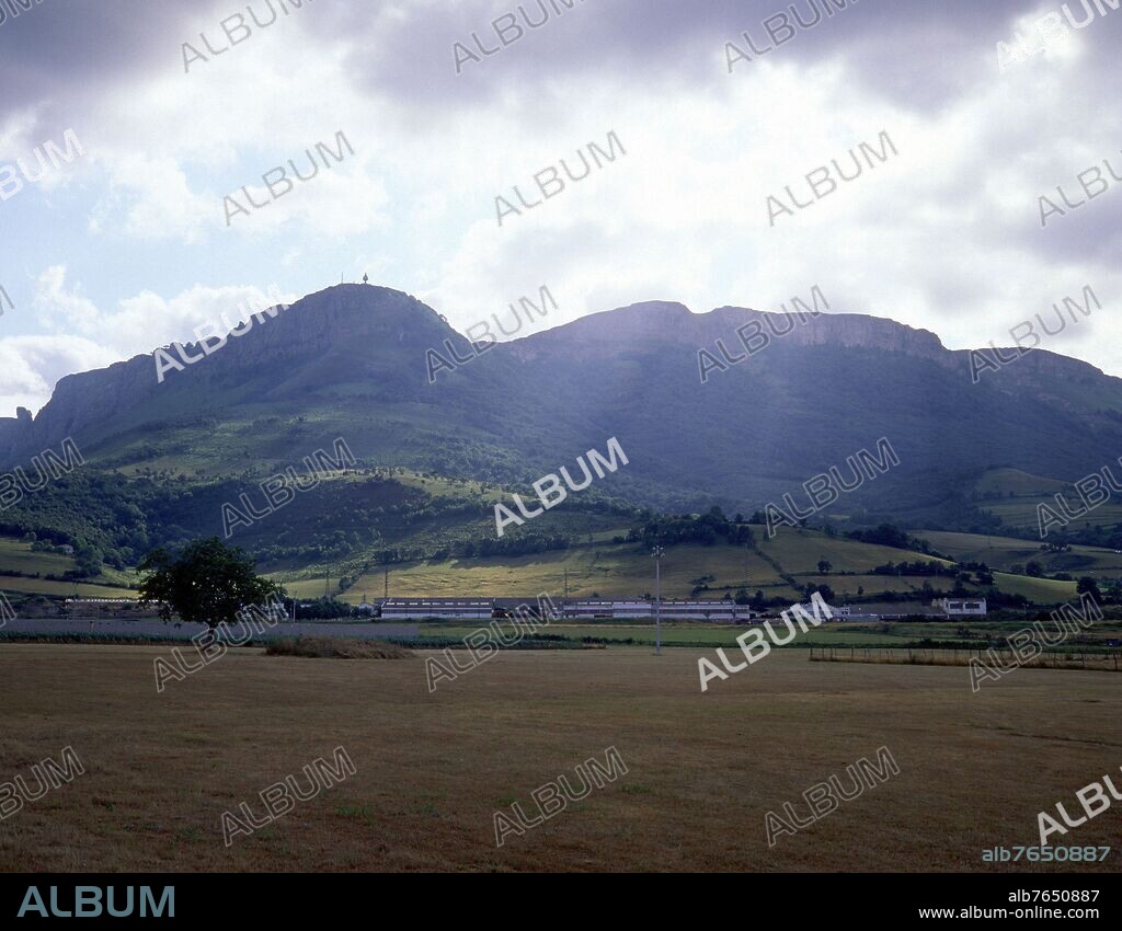 PEÑAS DE ORDUÑA -.