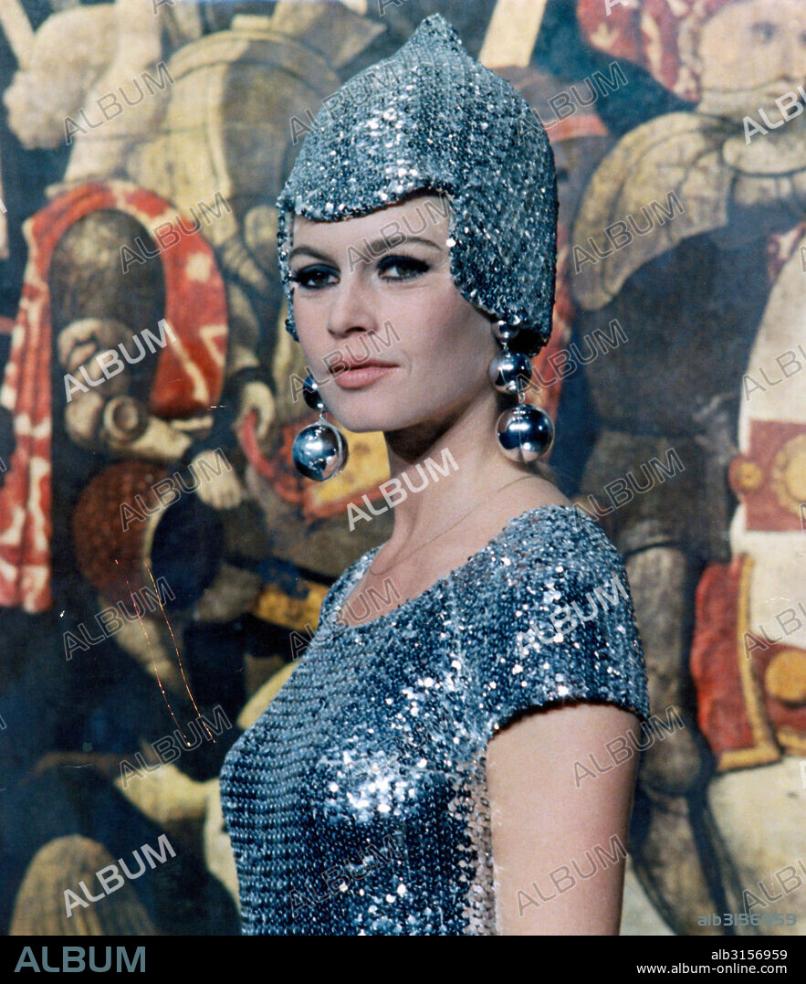 BRIGITTE BARDOT dans A COEUR JOIE, 1967, réalisé par SERGE BOURGUIGNON. Copyright PARAMOUNT PICTURES.
