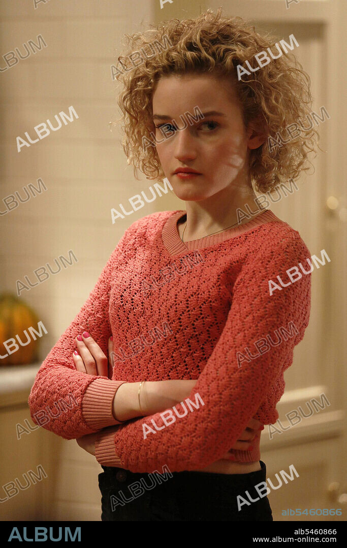 JULIA GARNER en THE AMERICANS, 2013, dirigida por ADAM ARKIN. Copyright DREAMWORKS TELEVISION.