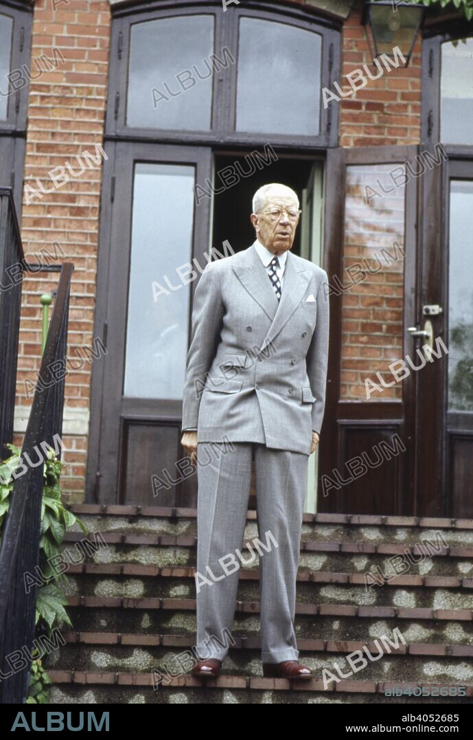 King Gustaf VI Adolf of Sweden at his summer residence, Sofiero Castle, Scania, 1972. Gustaf VI Adolf (1882-1973) was King of Sweden from 1950 until his death. From the Lars Hansares collection.