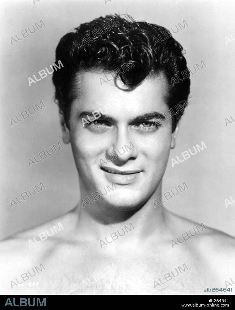 TONY CURTIS.  1952