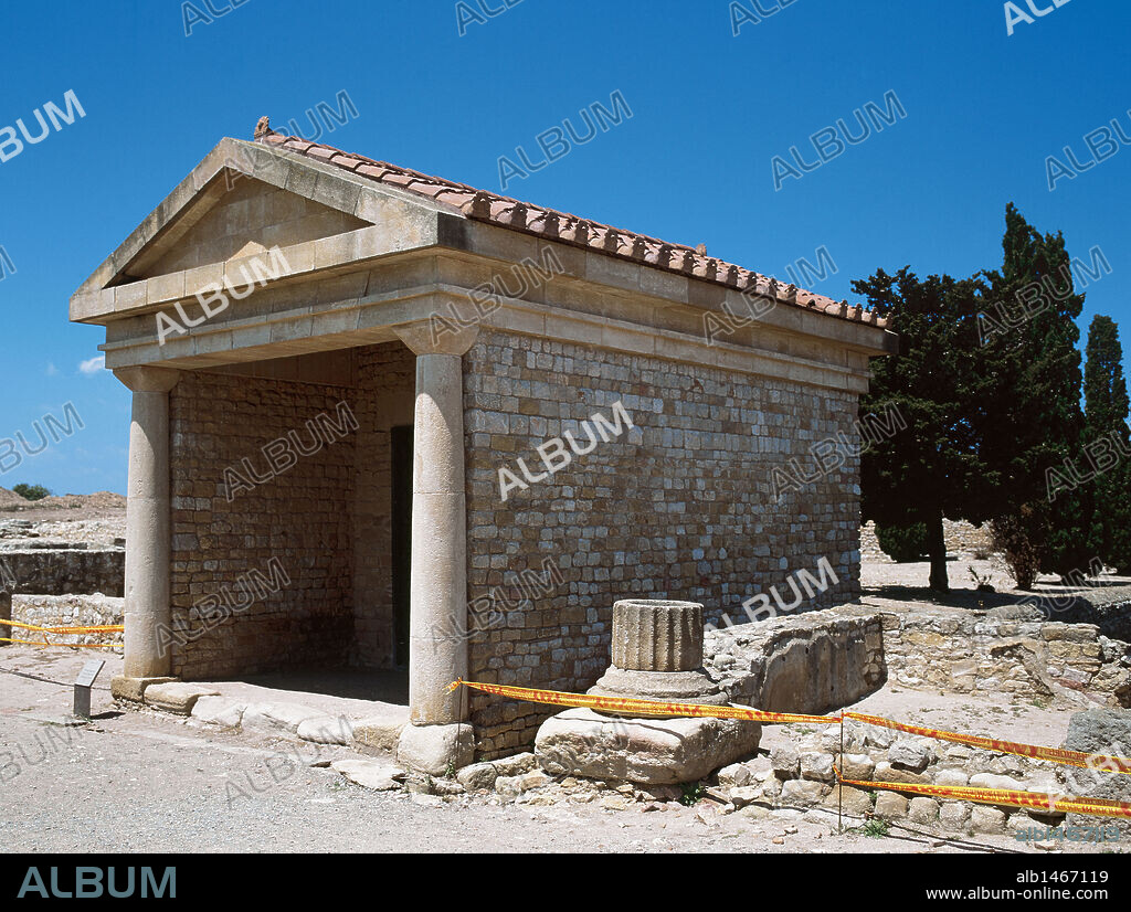 ARTE ROMANO. ESPAÑA. RUINAS ROMANAS DE EMPURIES. Detalle de un edificio reconstruído en el FORO. L'ESCALA. Comarca del Alt Empordà. Provincia de Girona. Cataluña.