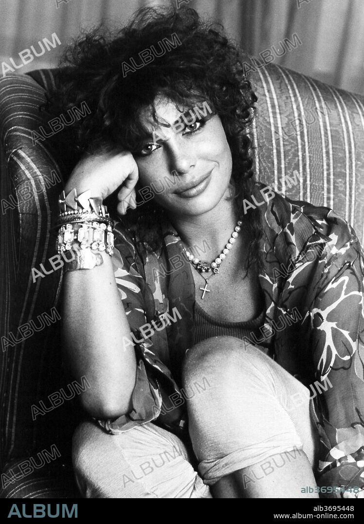 KELLY LEBROCK en LA MUJER EXPLOSIVA, 1985 (WEIRD SCIENCE), dirigida por JOHN HUGHES. Copyright UNIVERSAL PICTURES.