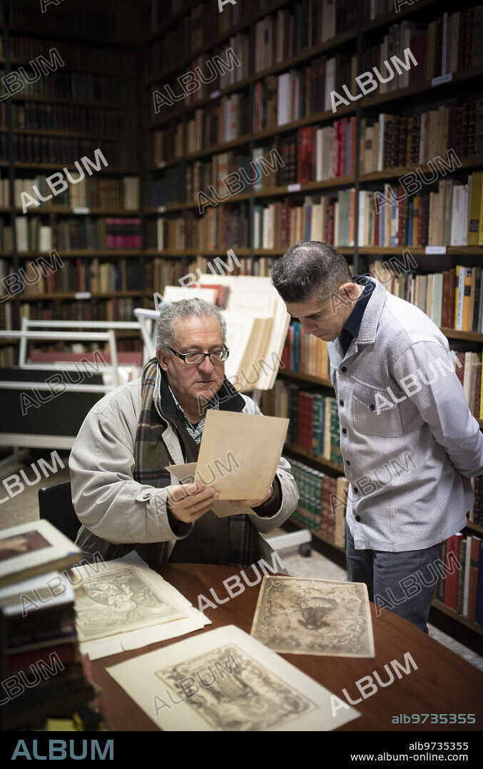 Madrid, 12/13/2019. Report on second-hand bookstores in Madrid. Prado Bookstore, run by María José and José Manuel Blas. ARCHDC photo by Maya Balanya.