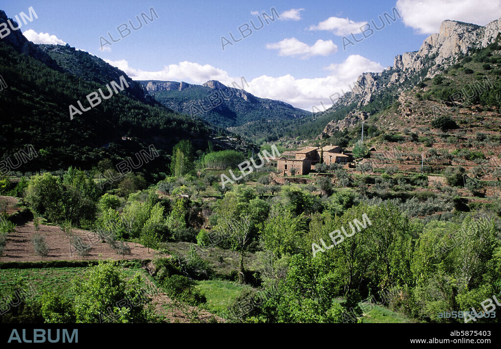 Bejís, Valle río Palancia cerca de?; comarca del Alto Palancia.