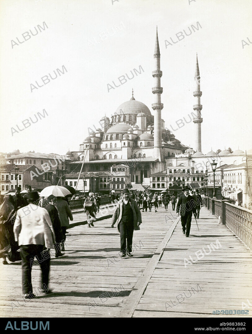 Die Brucke und die Moschee, Konstantinopel, heute Istandbul, 1870, Turkei, Historisch, digital restaurierte Reproduktion von einer Vorlage aus dem 19. Jahrhundert.