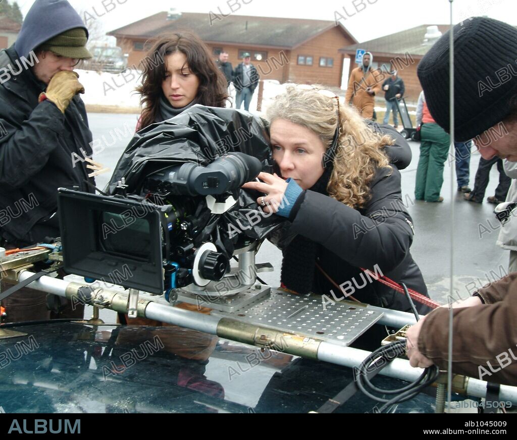 COURTNEY HUNT in FROZEN RIVER, 2008, directed by COURTNEY HUNT. Copyright COHEN MEDIA GROUP/FROZEN RIVER PICTURES/HARWOOD HUNT PROD./ / SUTTON, JORY.