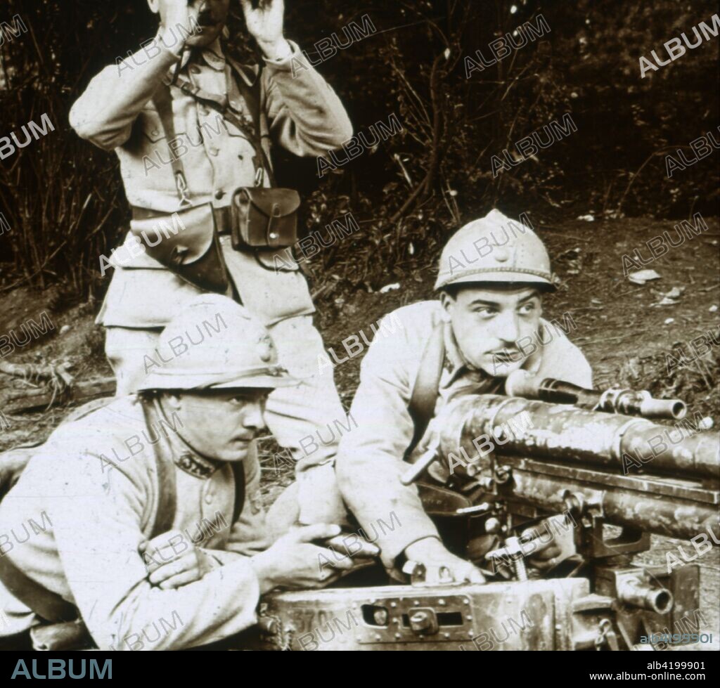 A 37mm gun, c1914-c1918. The Canon d'Infanterie de 37 modèle 1916 TRP was a French infantry support gun, first used during World War I. TRP stands for tir rapide Puteaux (fast-firing, designed by the Atelier de Puteaux).] Photograph from a series of glass plate stereoview images depicting scenes from World War I (1914-1918).
