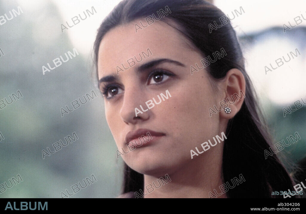 PENELOPE CRUZ en ABRE LOS OJOS, 1997, dirigida por ALEJANDRO AMENABAR. Copyright SOGETEL.