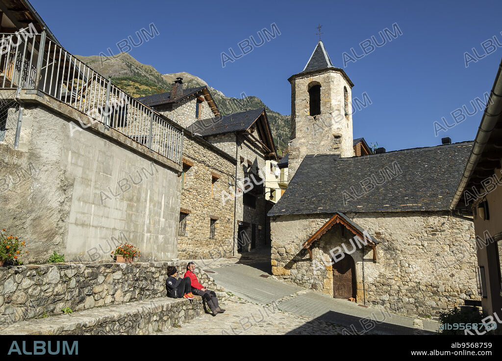 Iglesia parroquial del siglo XVIII, Aneto ,municipio de Montanuy, Ribagorza, provincia de Huesca, Aragón, cordillera de los Pirineos, Spain.