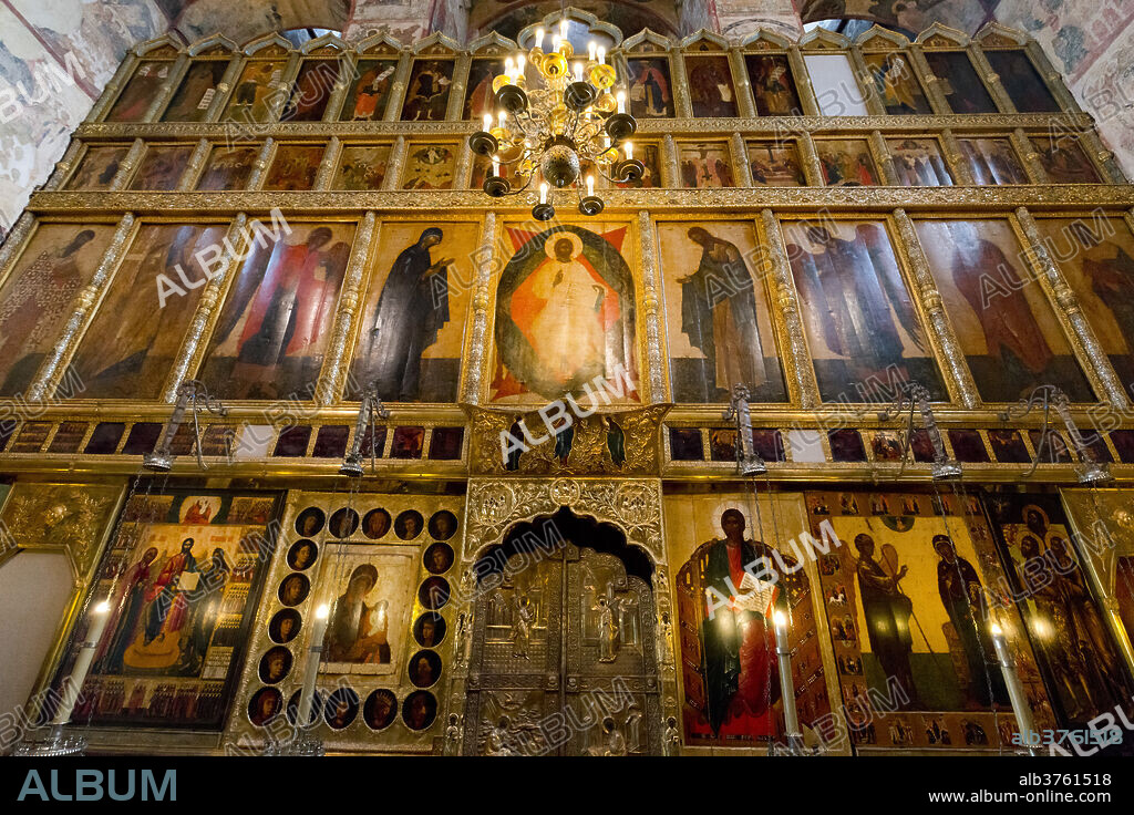 Iconostasis inside the Assumption Cathedral, the Kremlin, UNESCO World Heritage Site, Moscow, Russia, Europe.
