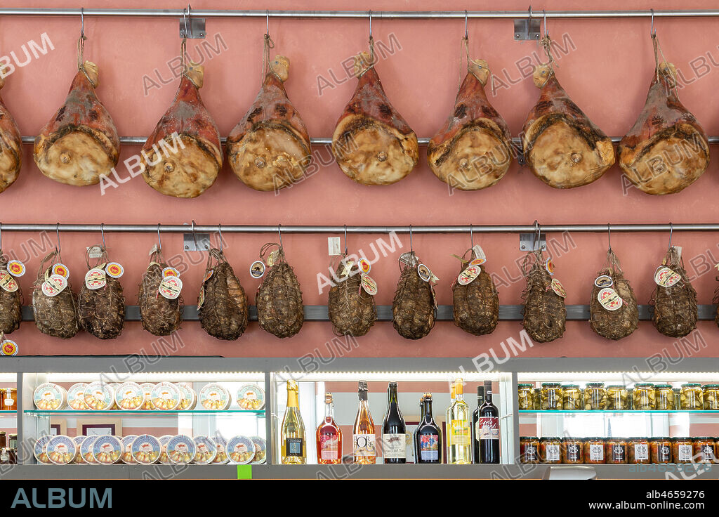 Fontanellato, Labirinto della Masone, by Franco Maria Ricci, la Bottega (shop of typical products): ham and culatello.