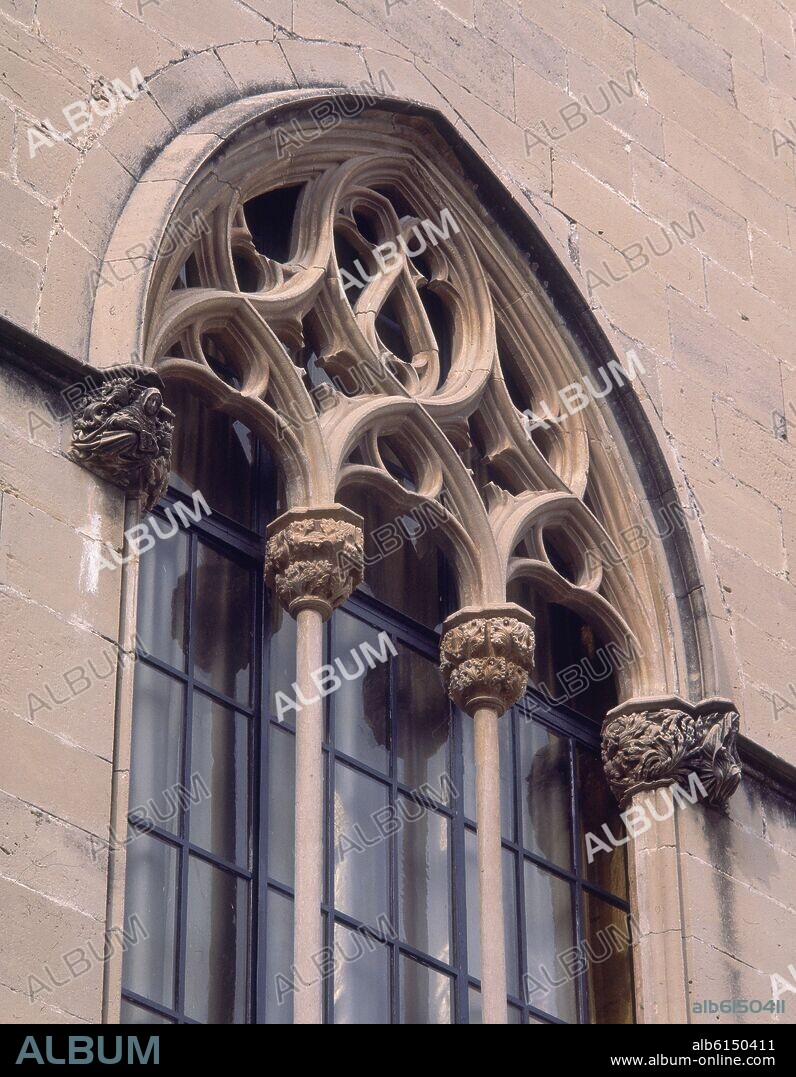 ARNAU BARGUES (?-1413). VENTANA DEL PALACIO DEL REY MARTIN EL HUMANO CONSTRUIDO EN ESTILO GOTICO HACIA 1400.