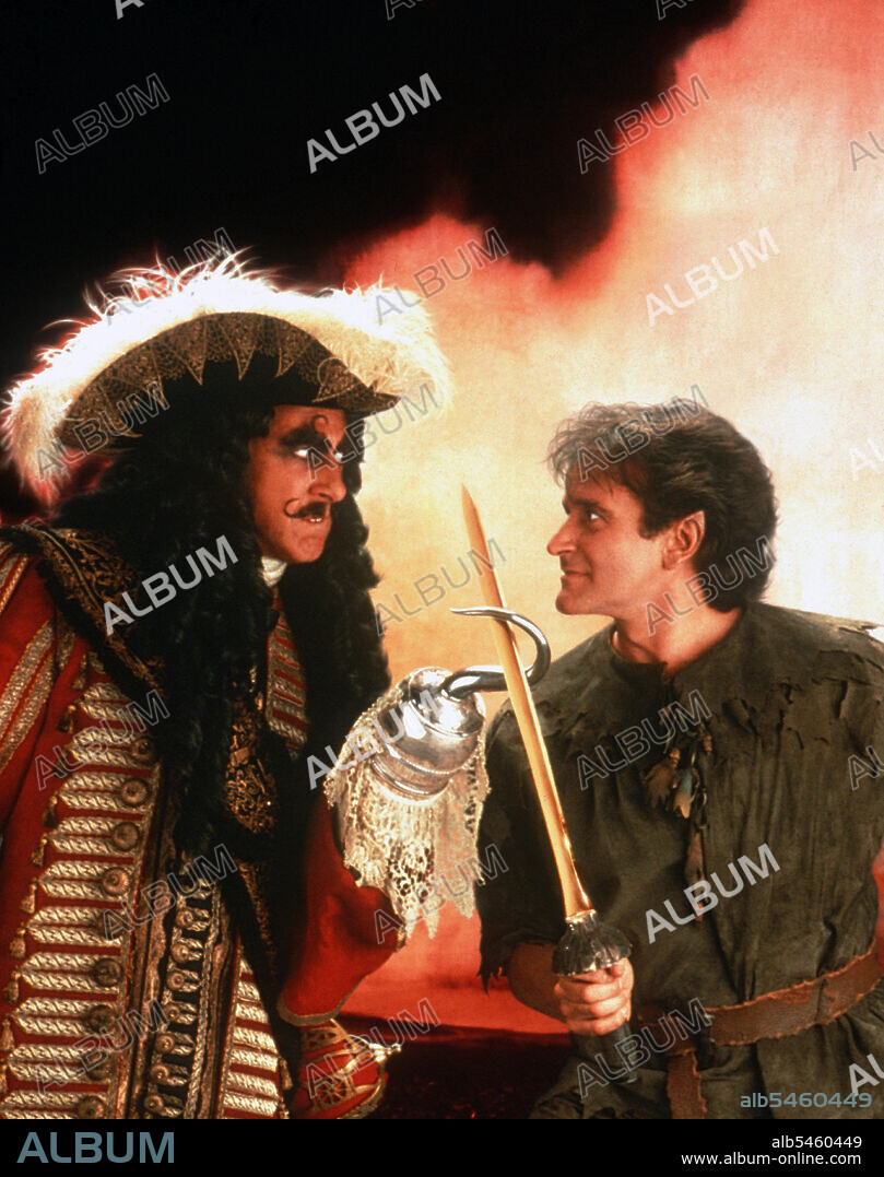 DUSTIN HOFFMAN and ROBIN WILLIAMS in HOOK, 1991, directed by STEVEN  SPIELBERG. Copyright COLUMBIA TRISTAR. - Album alb5460449