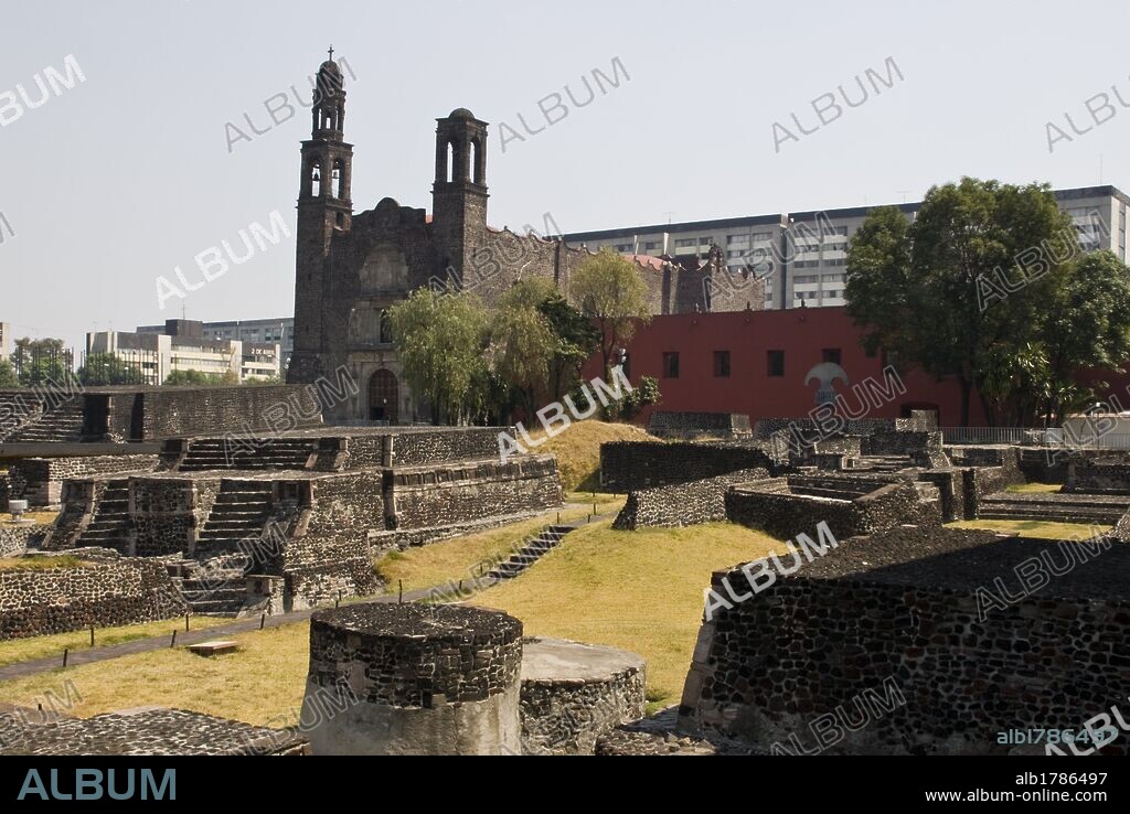 The Church of Santiago(17th century) and the Aztecs Ruins of Templo Mayor in Tlatelolco.Mexico City.