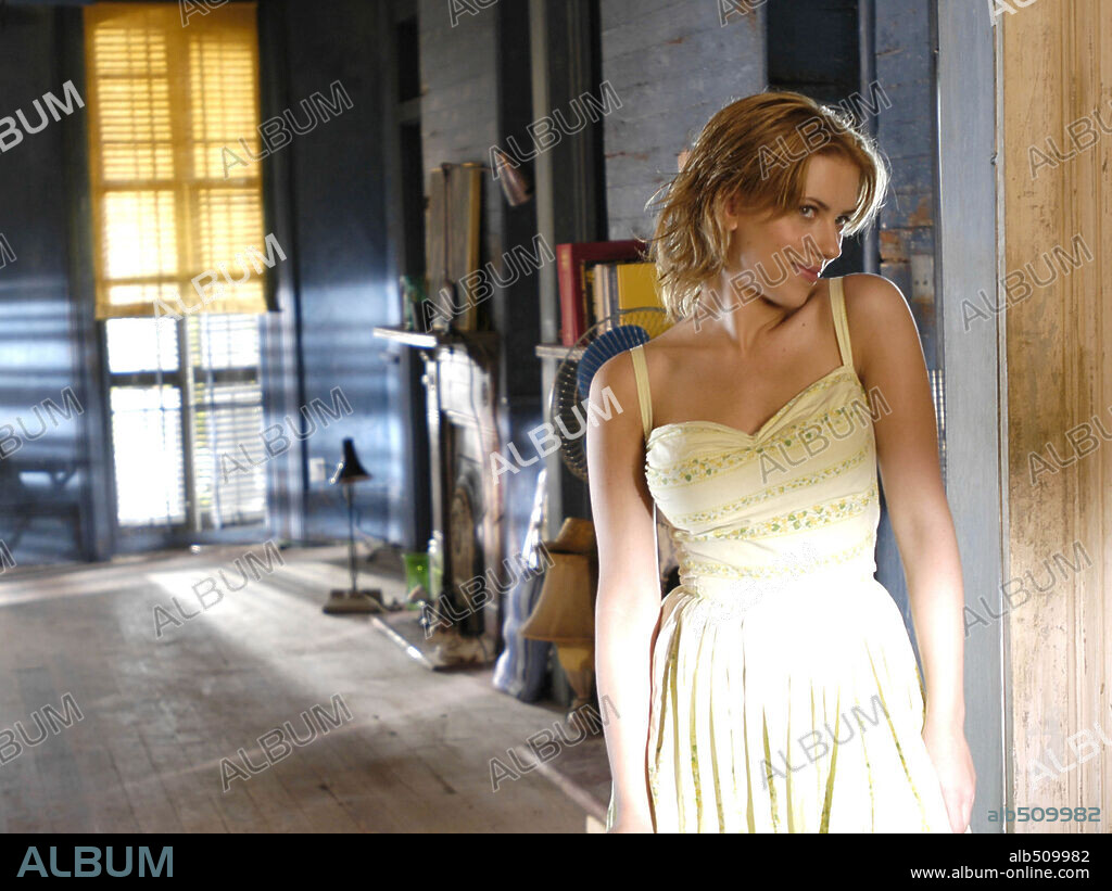 SCARLETT JOHANSSON en UNA CANCIÓN DEL PASADO, 2004 (A LOVE SONG FOR BOBBY LONG), dirigida por SHAINEE GABEL. Copyright COLUMBIA TRISTAR.