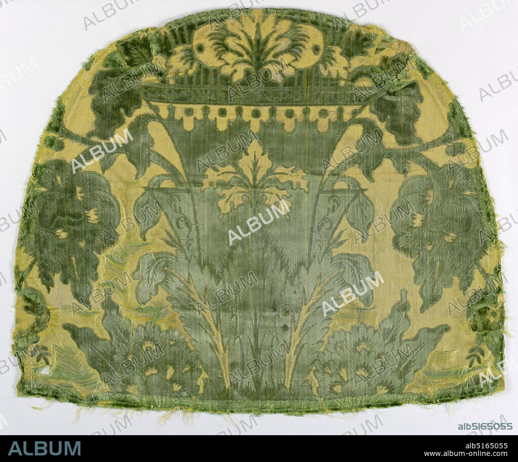 Fragment, Medium: silk, metallic thread Technique: ciselé voided satin velvet., Pilaster-like pattern of large-scale leaves and flowers in green ciselé velvet on yellow satin ground. Satin ground originally shot through with flat strips of gold, which is now almost entirely worn away., Italy, ca. 1700, woven textiles, Fragment.