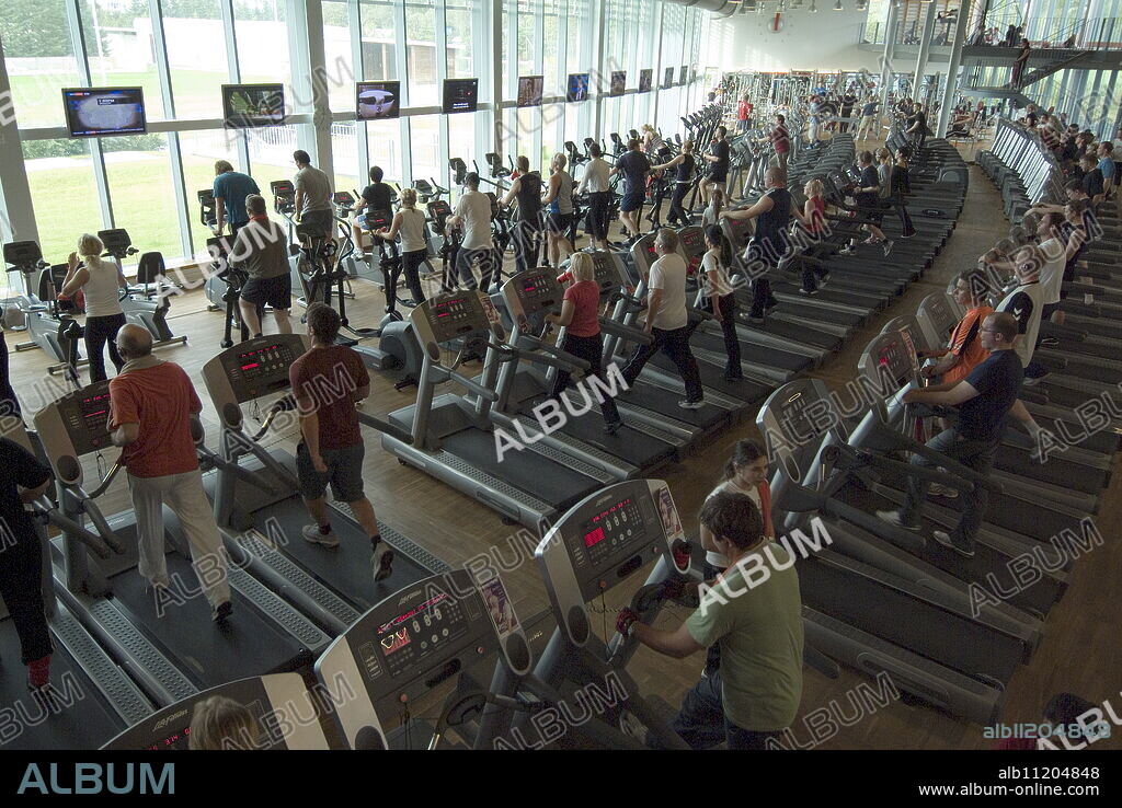 Laugar spa gym, Reykjavik, Iceland, Polar Regions.