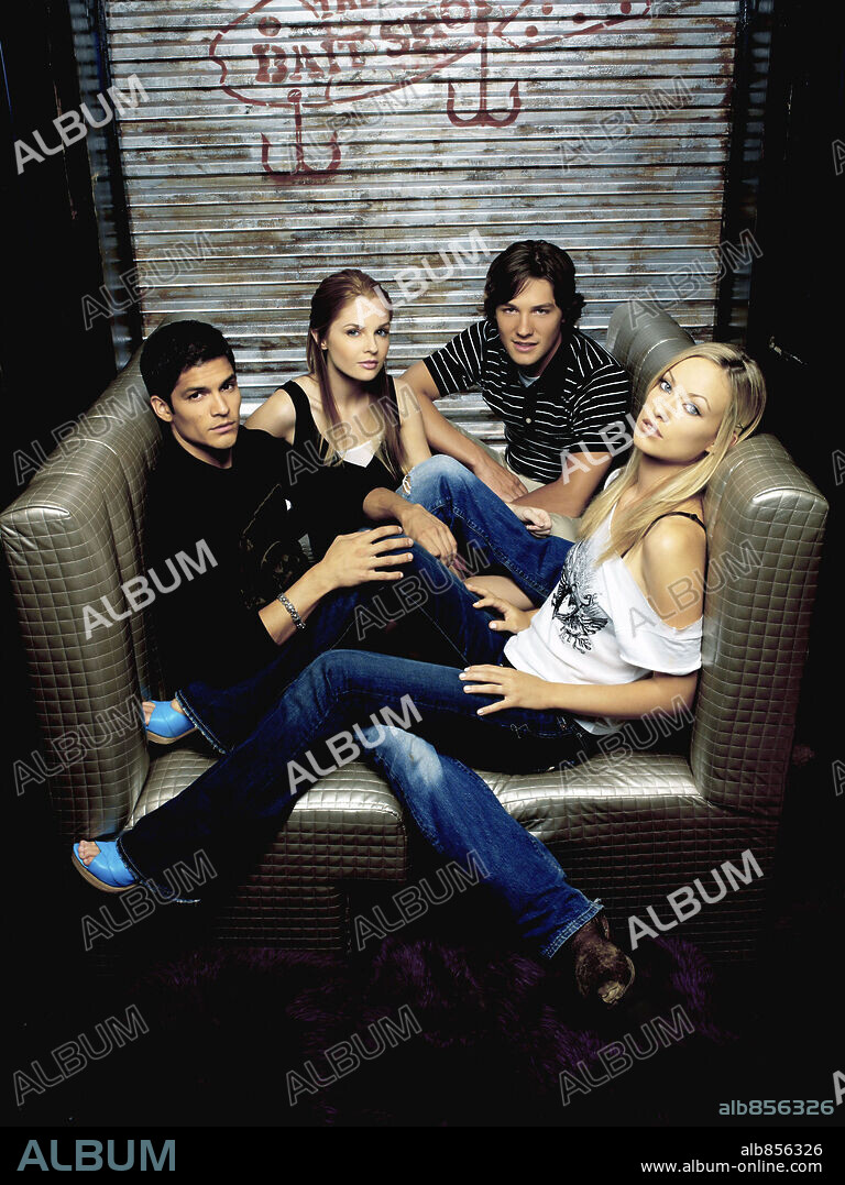 MICHAEL CASSIDY, NICHOLAS GONZALEZ, OLIVIA WILDE and SHANNON LUCIO in THE O. C., 2003, directed by DANIEL ATTIAS, DOUG LIMAN and JAMES MARSHALL. Copyright FOX.
