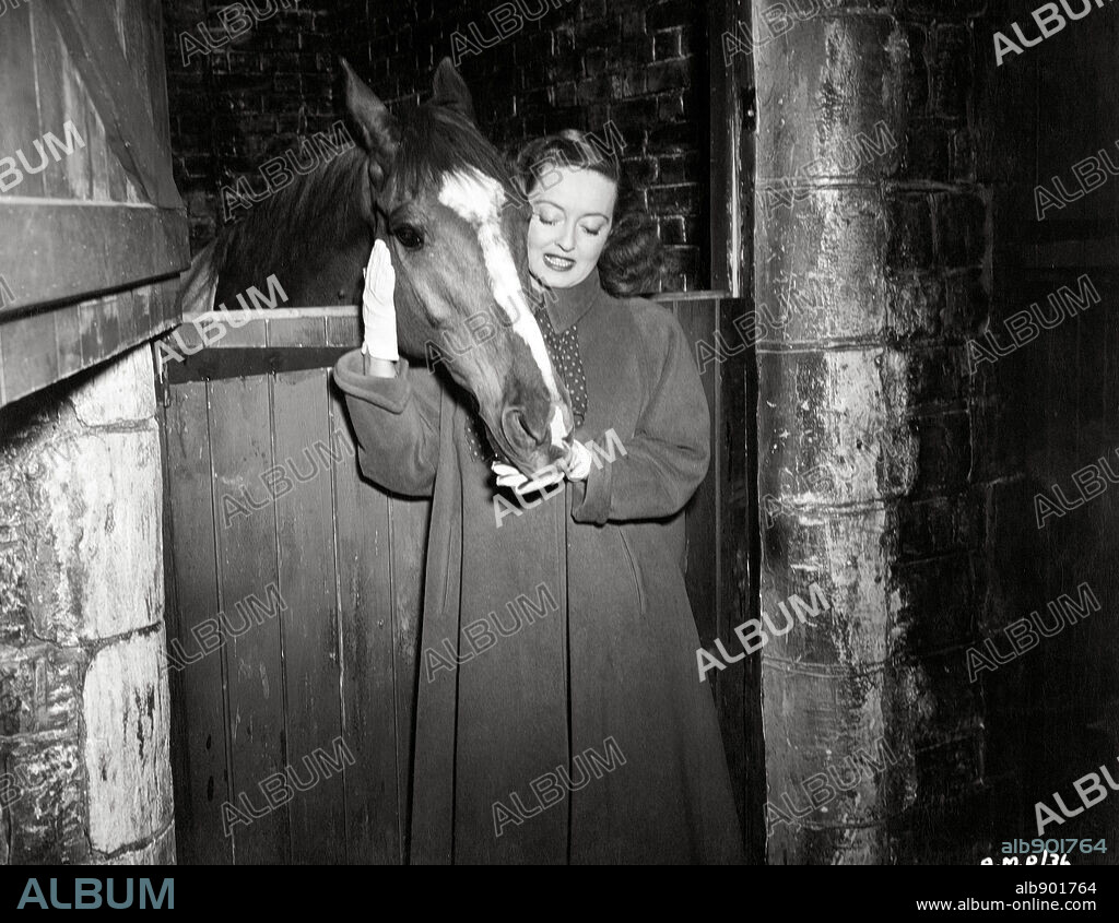 BETTE DAVIS in ANOTHER MAN'S POISON, 1951, directed by IRVING RAPPER. Copyright UNITED ARTISTS.