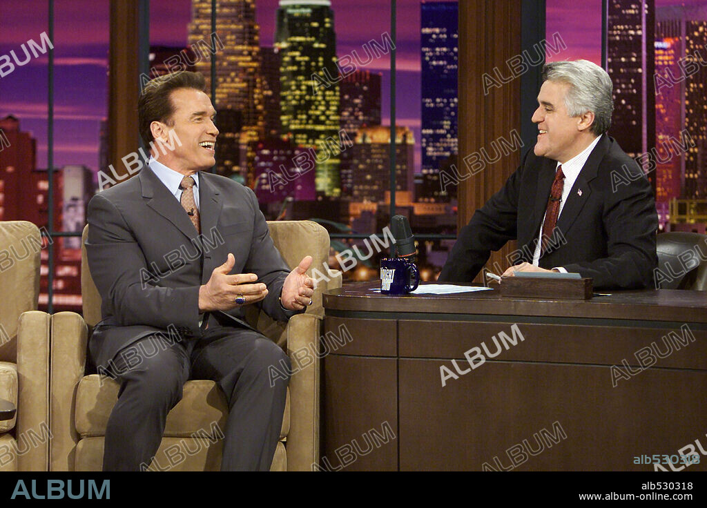 Jan 13, 2005; Hollywood, CA, USA; (l-r) ARNOLD SCHWARZENEGGER and JAY LENO on the 'Tonight Show With Jay Leno.'Mandatory Credit: Photo by Paul Drinkwater/NBC Universal/Entertainment Pictures.(©) Copyright 2005 by Courtesy of NBC. 13/01/2005