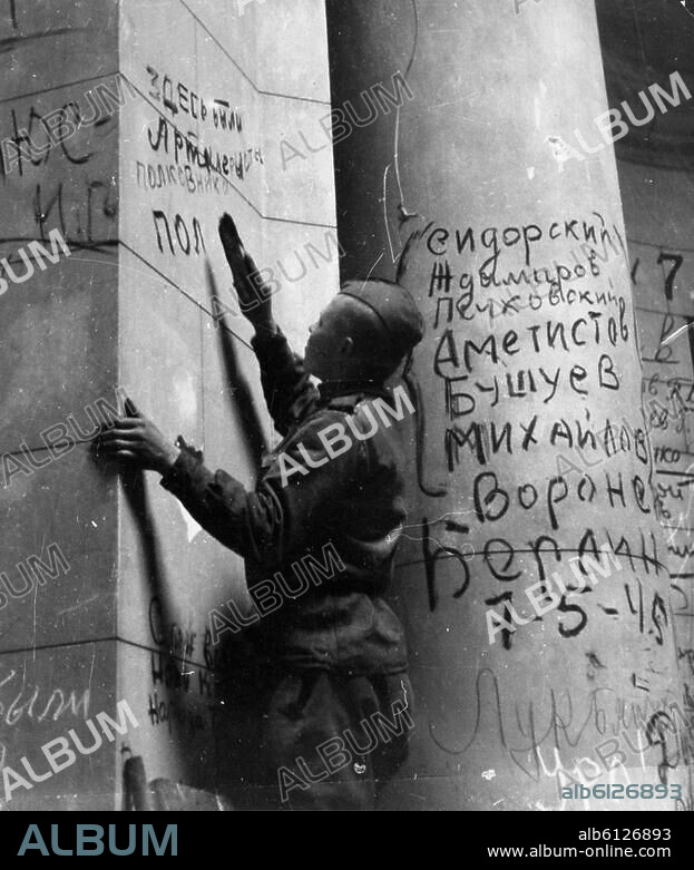 Graffiti im Reichstag, Berlin, 1945.