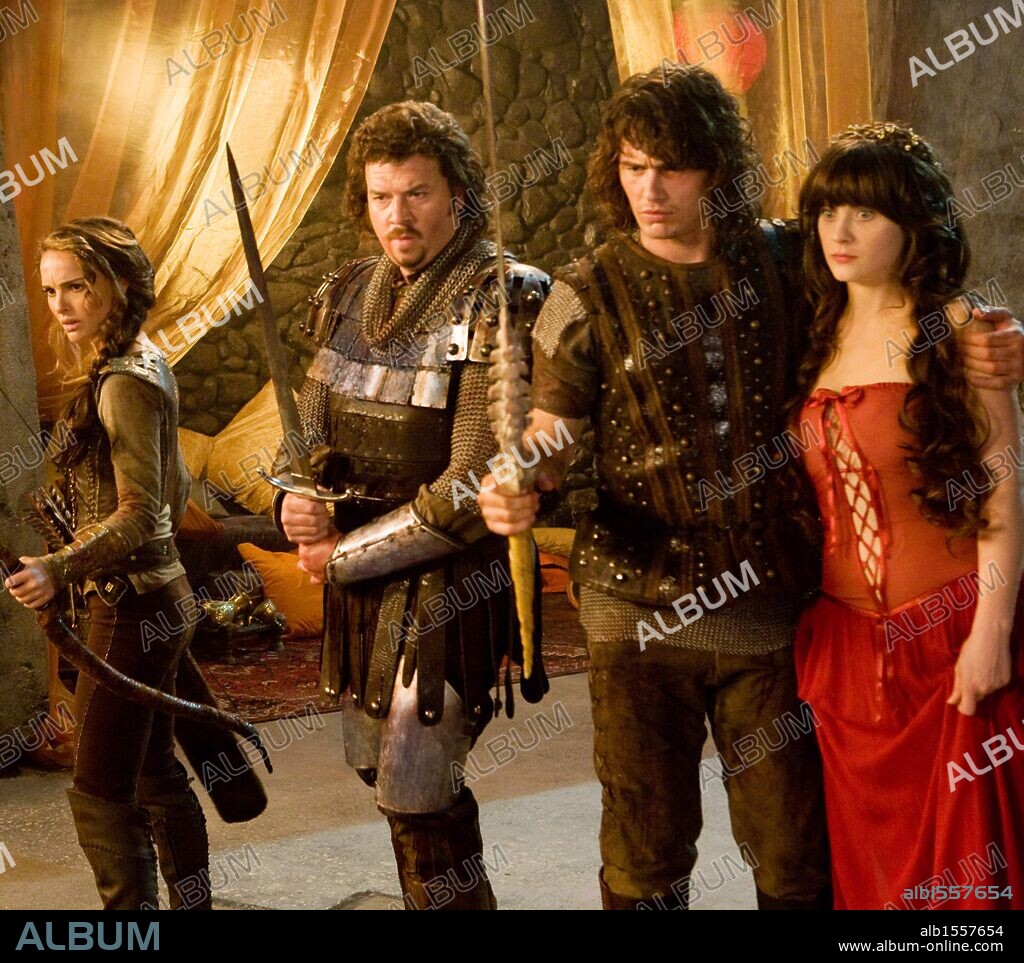 DANNY MCBRIDE, JAMES FRANCO, NATALIE PORTMAN und ZOOEY DESCHANEL in YOUR HIGHNESS, 2011, unter der Regie von DAVID GORDON GREEN. Copyright STUBER PRODUCTIONS.