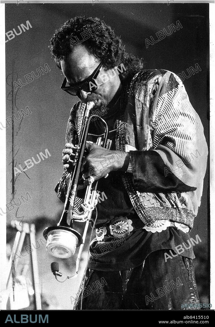 STOCKHOLM 1985 . Miles Davis uppträder på Gröna Lund 1985.. Foto: Sam Stadener Code: 55. COPYRIGHT SCANPIX SWEDEN.
