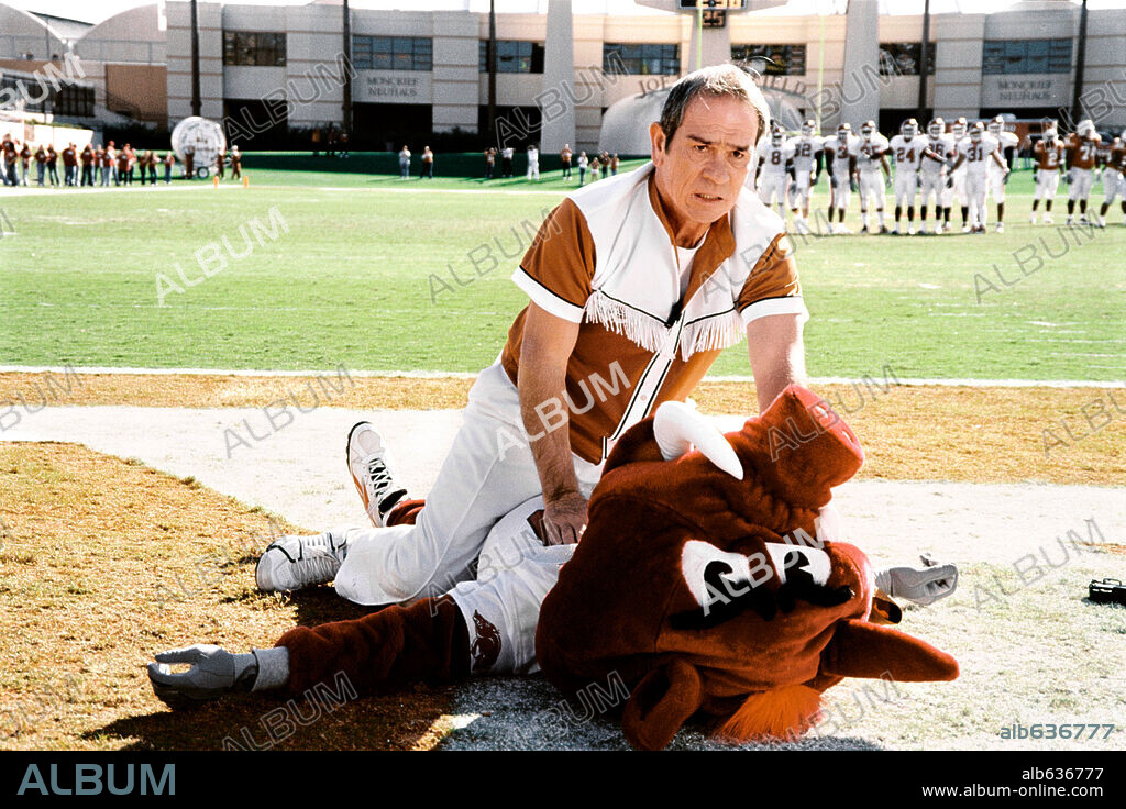 TOMMY LEE JONES en EL HOMBRE DE LA CASA, 2005 (MAN OF THE HOUSE), dirigida por STEPHEN HEREK. Copyright REVOLUTION STUDIOS / REDIN, VAN.