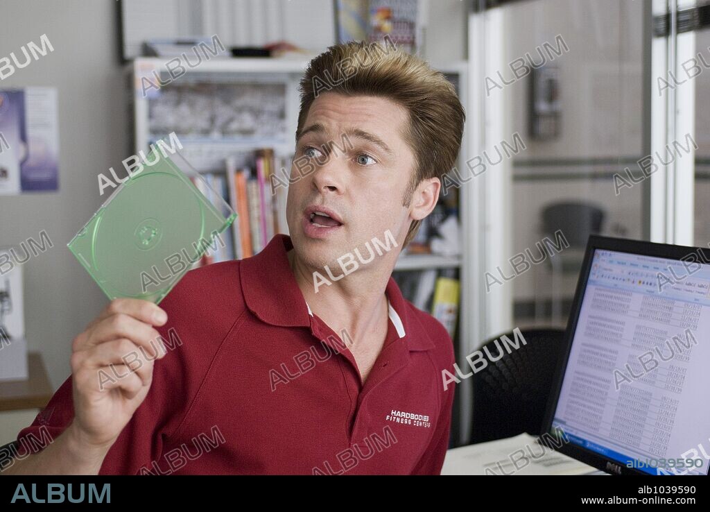 BRAD PITT dans BURN AFTER READING, 2008, réalisé par ETHAN COEN et JOEL COEN. Copyright WORKING TITLE FILMS / POLAY, MACALL.