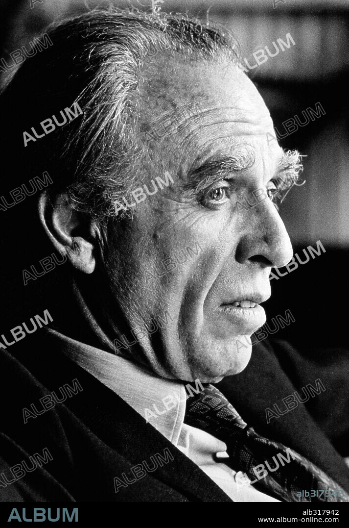 El escritor argentino Adolfo Bioy Casares.