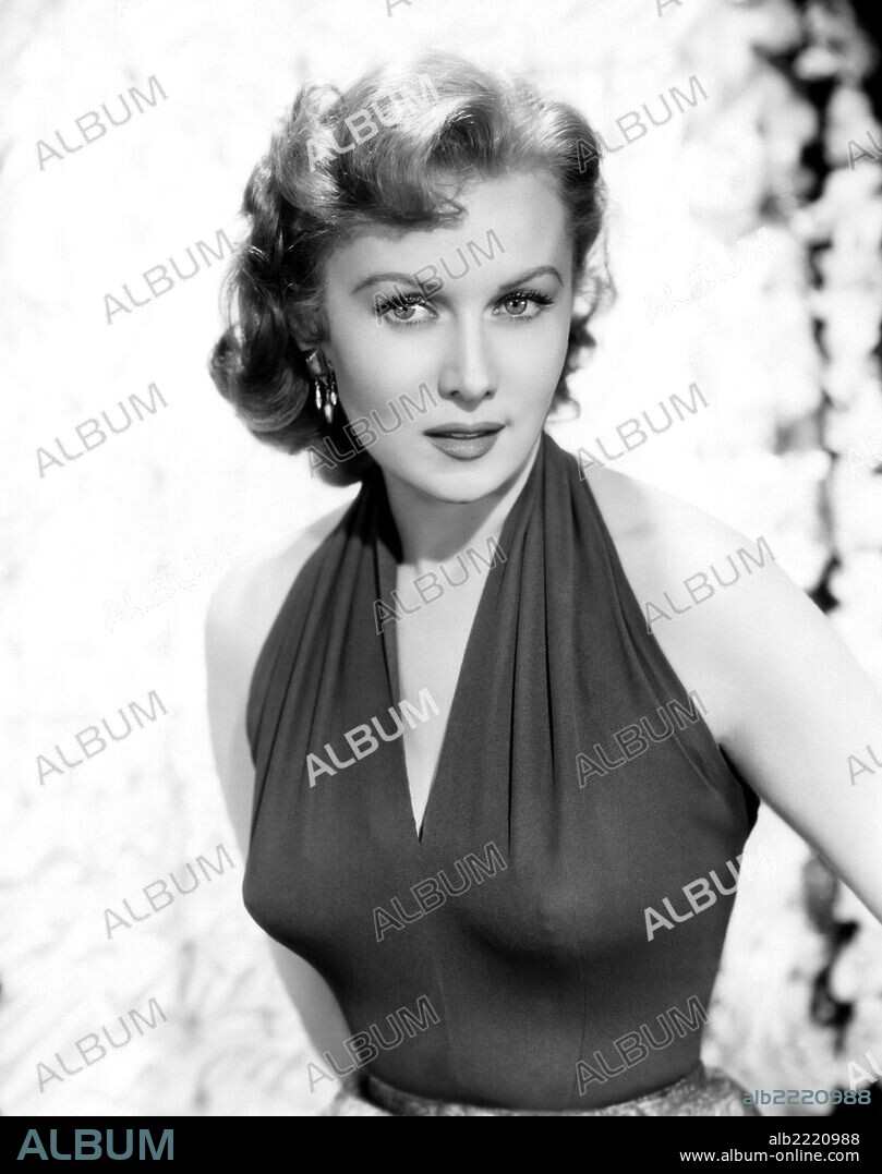 RHONDA FLEMING in TROPIC ZONE, 1953, unter der Regie von LEWIS R. FOSTER. Copyright PARAMOUNT PICTURES.