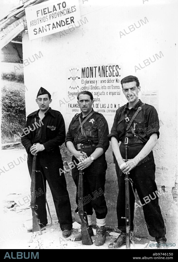 1937. Three Mountain Falangists reach the limit of their land to recover the Areas with which it Delimits. Original photo caption: "three Mountain Falangists reach the limit of their land. They are going to know the difficult and unmatched glory of recovering their own Pairal land. It is worth risking their lives to conquer a land that they said, in the rough nascent romance of castile the minstrel of the poem by Fernán González -among all the lands, the better is the mountain-".