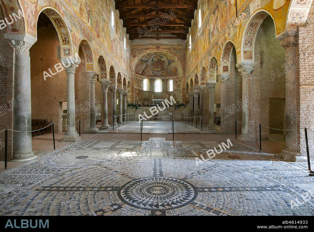 Codigoro, the Pomposa abbey: interior of the Basilica of Santa Maria. In the foreground, the opus sectile floor (VI - XII sec).