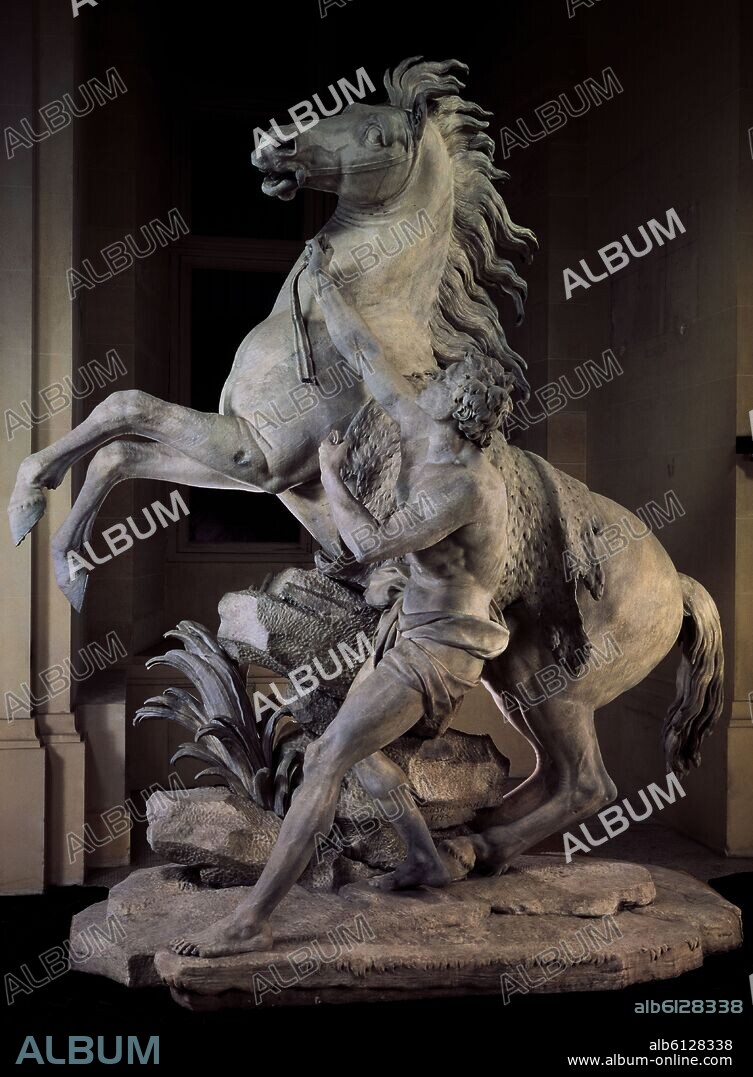 GUILLAUME COUSTOU. CABALLO DE MARLY- ALTURA 3,50-ESCULTURA EN MARMOL.