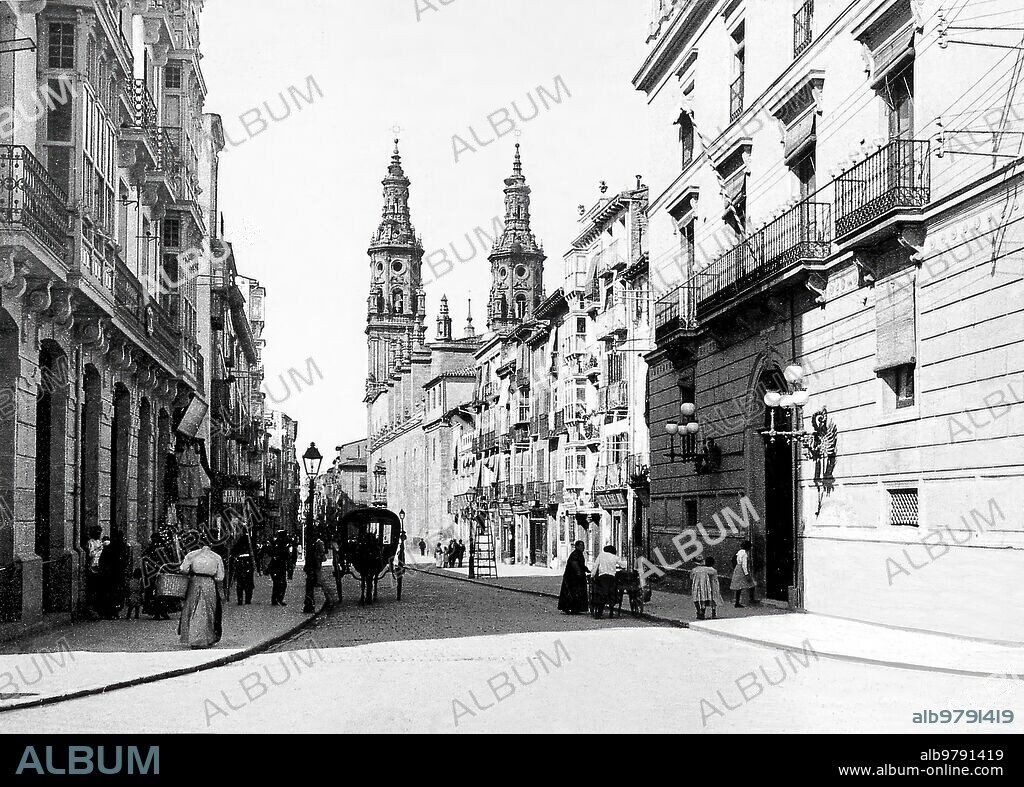 Logroño (la Rioja), 1900 (Ca.). Calle del mercado.