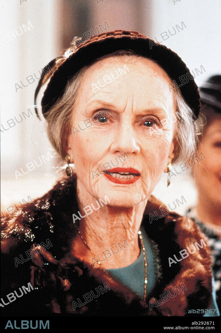 JESSICA TANDY in DRIVING MISS DAISY, 1989, directed by BRUCE BERESFORD. Copyright The Zanuck Company.