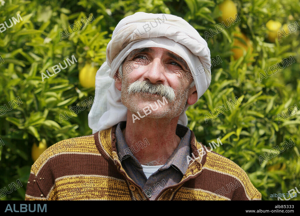 TARIK KOPTY in LEMON TREE, 2008, directed by ERAN RIKLIS. Copyright ERAN RIKLIS PRODUCTIONS.