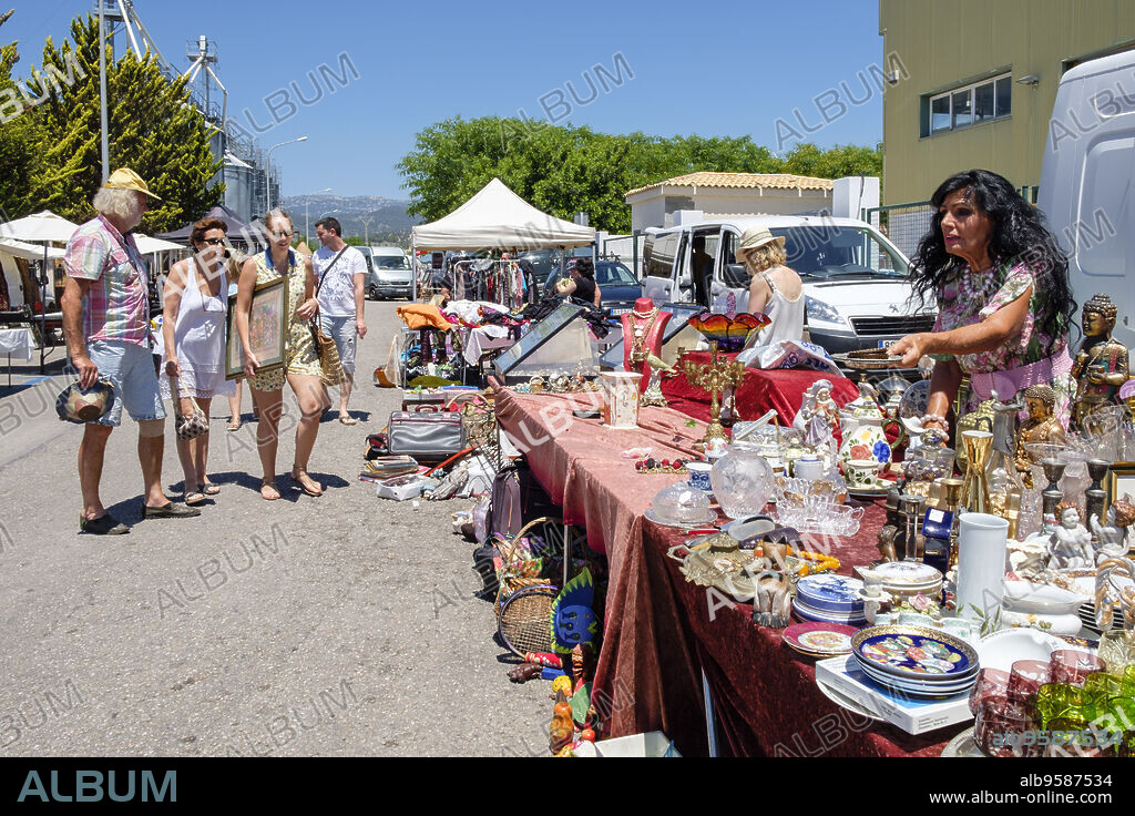 mercadillo de segunda mano y antigüedades, Consell, Raiguer, Mallorca, balearic islands, spain, europe.