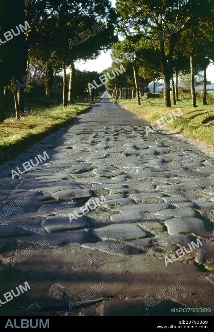 VIA APIA CONSTRUIDA EN EL 312 AC.