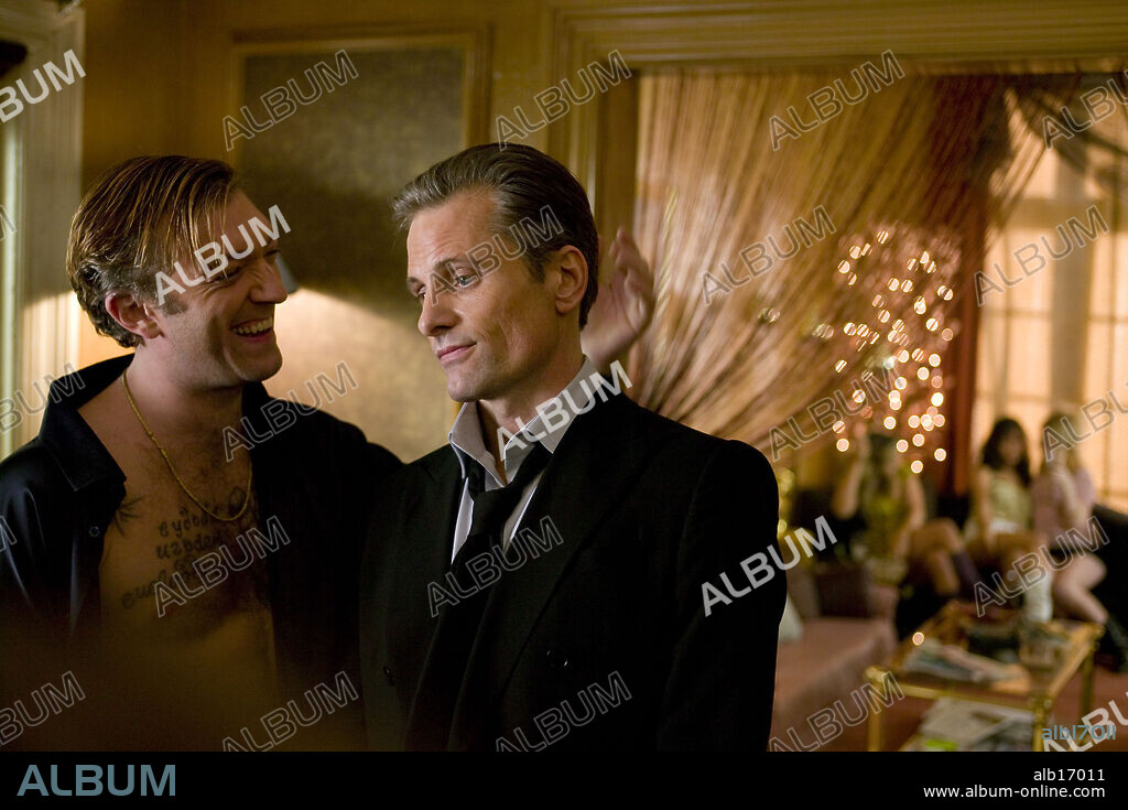 VIGGO MORTENSEN y VINCENT CASSEL en PROMESAS DEL ESTE, 2007 (EASTERN PROMISES), dirigida por DAVID CRONENBERG. Copyright SERENDIPITY POINT FILMS/BBC FILMS/FOCUS FEATURES / MOUNTAIN, PETER.