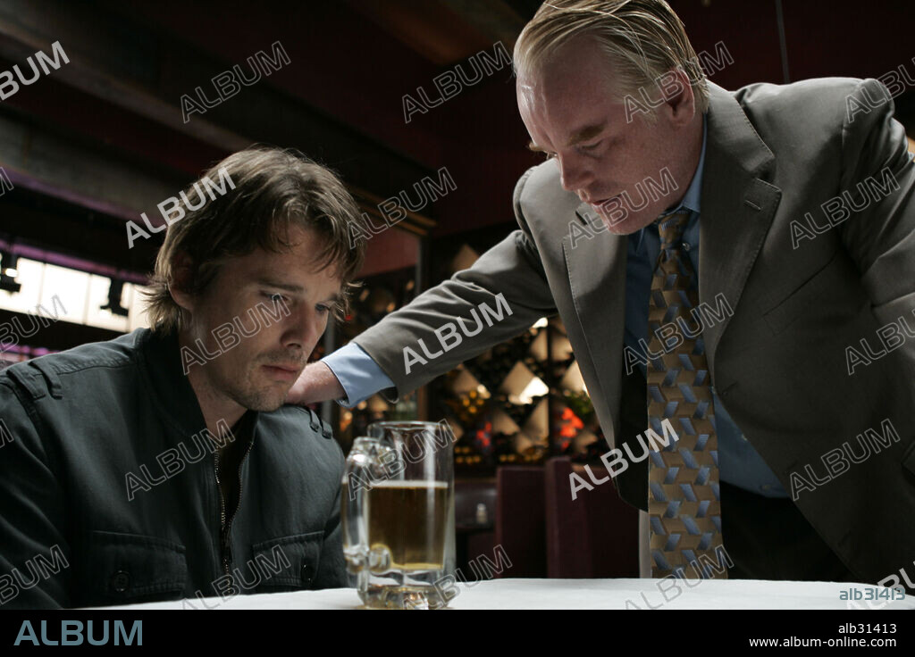 ETHAN HAWKE y PHILIP SEYMOUR HOFFMAN en ANTES QUE EL DIABLO SEPA QUE HAS MUERTO, 2007 (BEFORE THE DEVIL KNOWS YOU'RE DEAD), dirigida por SIDNEY LUMET. Copyright LINSEFILM/MICHAEL CERENZIE PROD./UNITY PRODUCTIONS / HART, WILL.