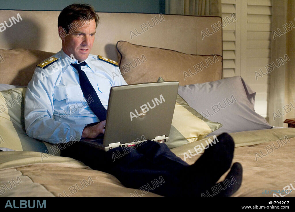 DENNIS QUAID in YOURS, MINE AND OURS, 2005, directed by RAJA GOSNELL. Copyright PARAMOUNT PICTURES / EMERSON, SAM.