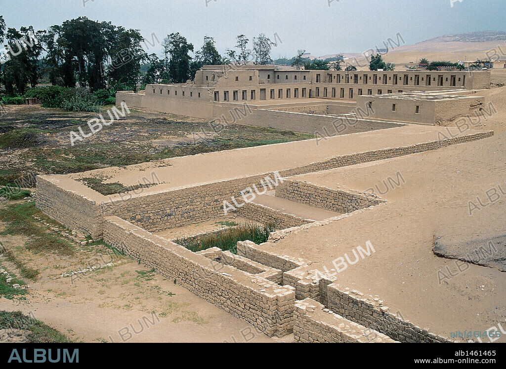 ARTE PRECOLOMBINO. INCA. PERU. SITIO ARQUEOLOGICO DE PACHACAMAC (año 400). Vista del MAMACONA o ACLLAWASI, complejo destinado a las mujeres elegidas. VALLE DE LURIN.