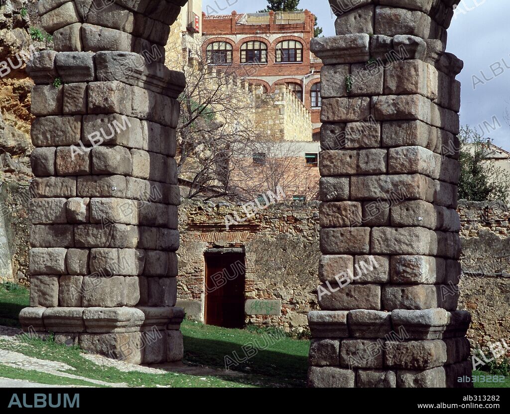 Acueducto de Segovia. Provincia de España en la comunidad autónoma de Castilla y León.