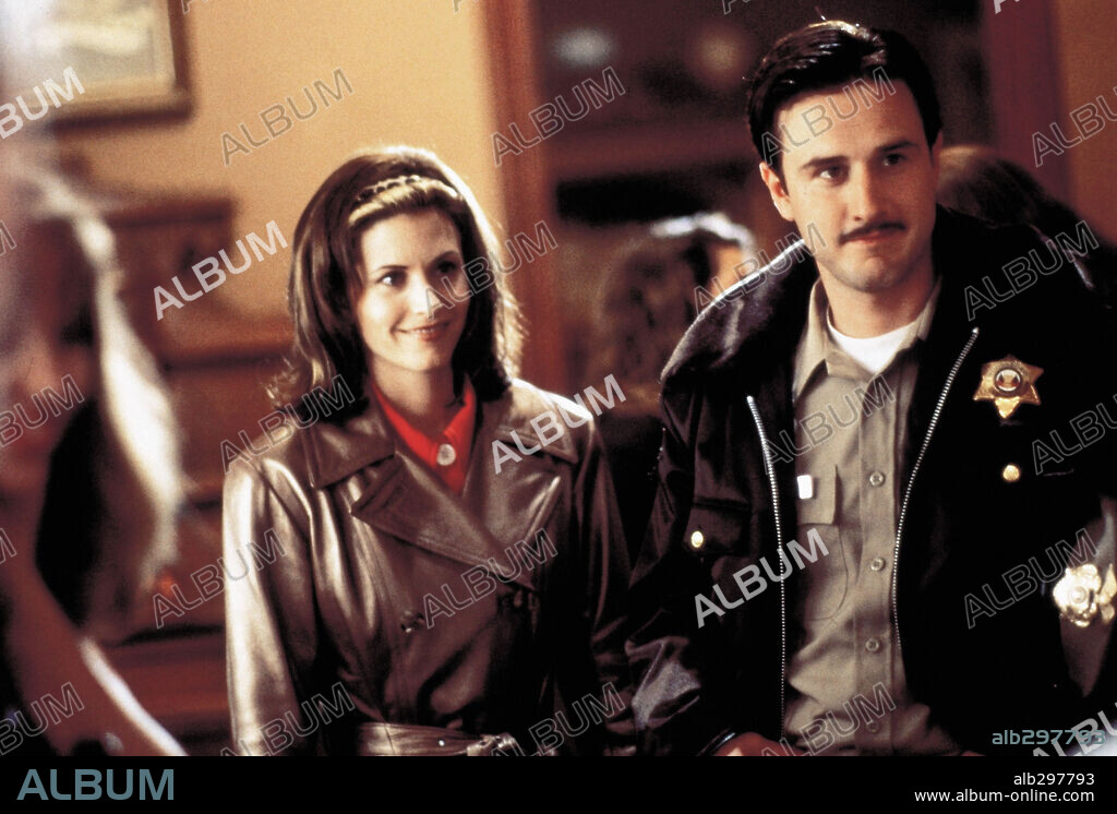 COURTENEY COX und DAVID ARQUETTE in SCREAM - SCHREI!, 1996 (SCREAM), unter der Regie von WES CRAVEN. Copyright DIMENSION FILMS.