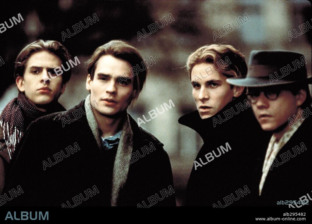 CHRISTIAN BALE and ROBERT SEAN LEONARD in SWING KIDS, 1993, directed by THOMAS CARTER. Copyright HOLLYWOOD PICTURES.